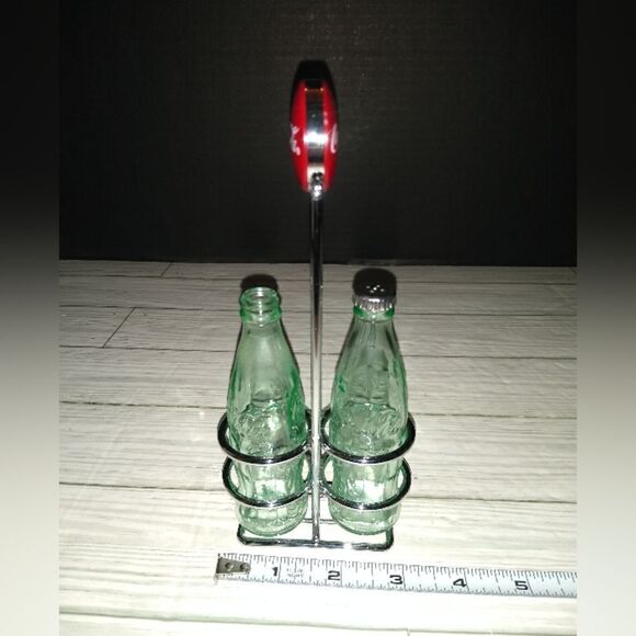 Vintage Glass Coca Cola Salt & Pepper Shakers Set With Metal Holder Made Taiwan - Picture 8 of 9